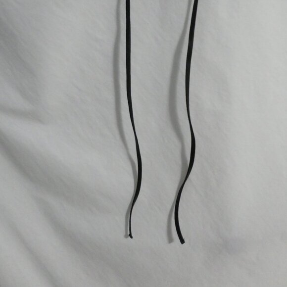 DIVIDED H&M | medium | Black Laced Detail Top | Puff Sleeve NWOT - Picture 9 of 16